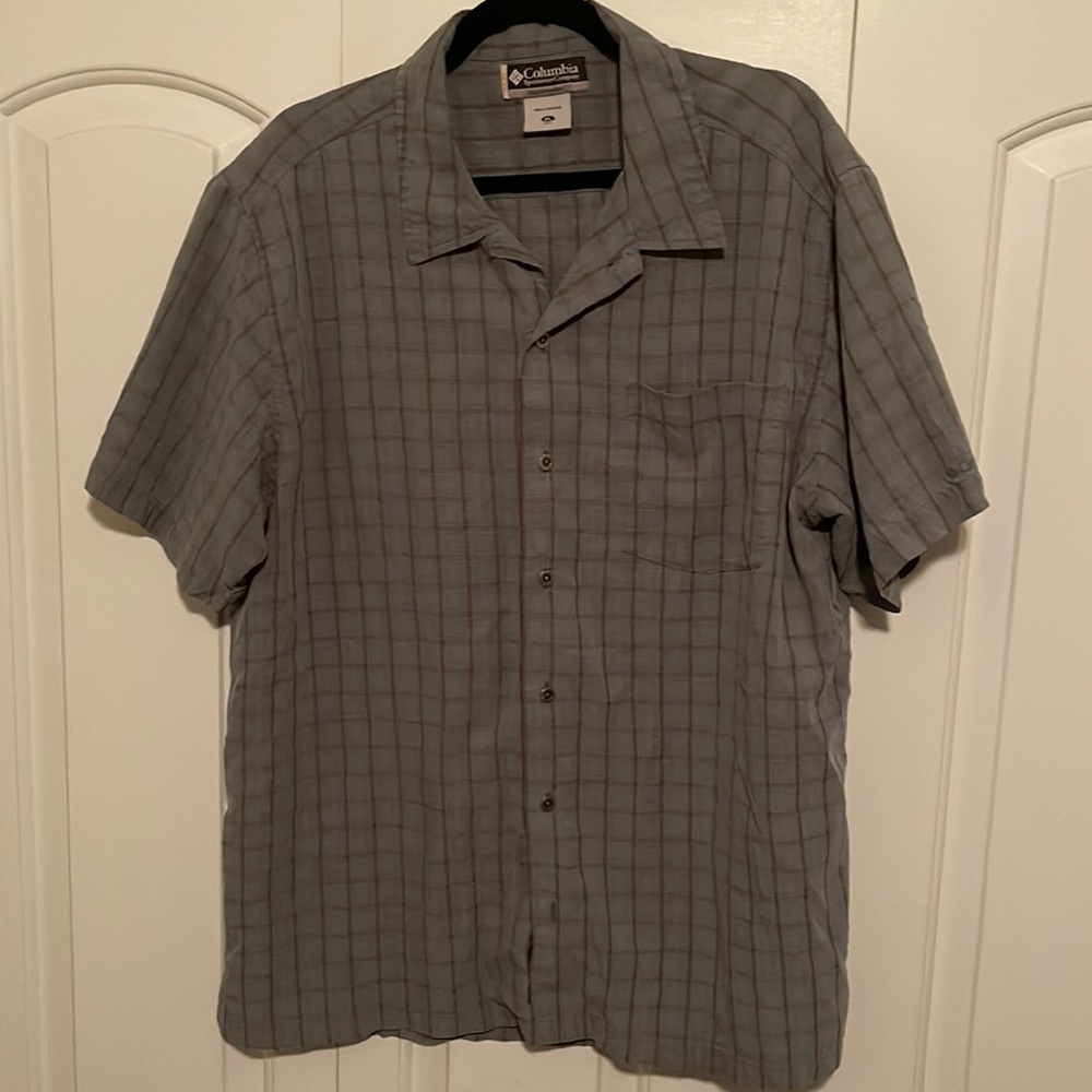 Columbia XCO Men’s Button Up XL Hiking Fishing Casual